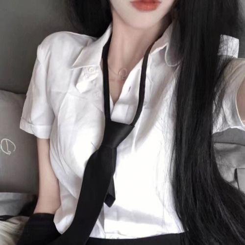 坠雪少女